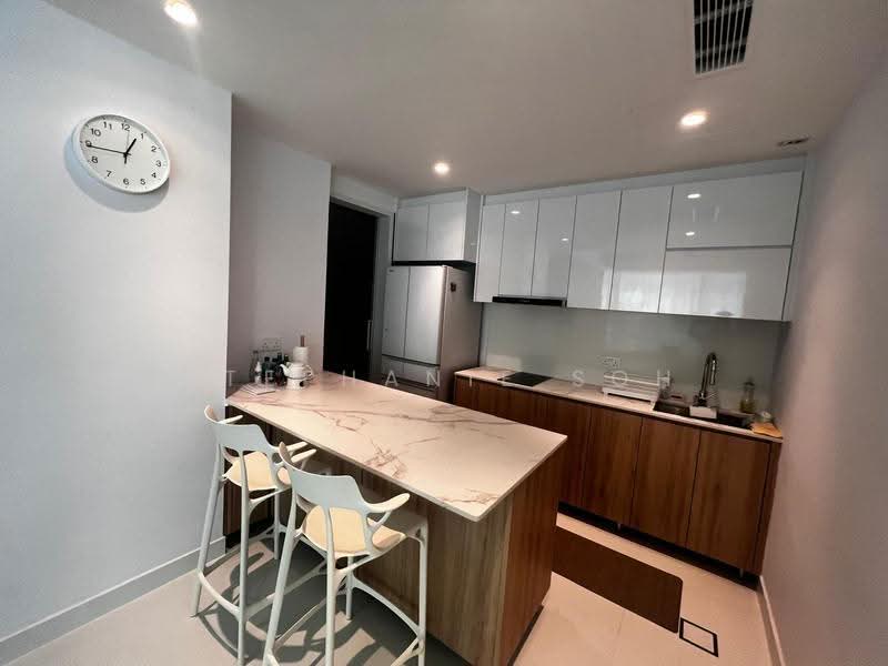 19 Cairnhill Circle, Orchard / River Valley photo 3