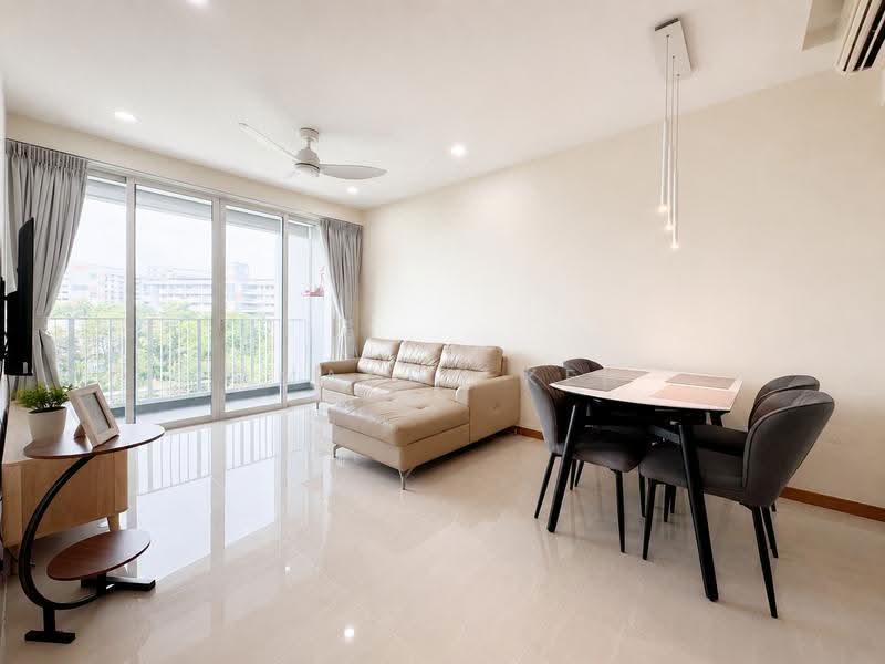 1 Canberra, 11 Canberra Drive, Sembawang / Yishun, 3 Bedrooms, 1,055 sqft, Condominium For Sale, by Amanda Keh, 500250154 - Living Room - PropertyGuru.com.sg