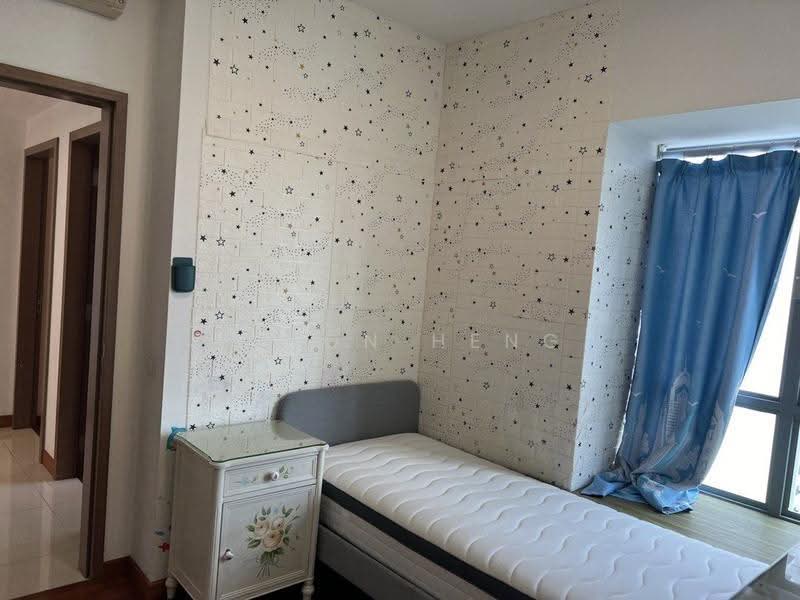 Waterfront Waves, 766 Bedok Reservoir Road, Bedok / Upper East Coast, 4 Bedrooms, 1,518 sqft, Condominium For Rent, by Veron Heng, 500250155 - Bedroom - PropertyGuru.com.sg