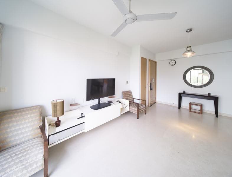 Waterford Residence, 21 Kim Yam Road, Orchard / River Valley, 3 Bedrooms, 1,055 sqft, Condominium For Sale, by Nigel Lee, 500250164 - Living Room - PropertyGuru.com.sg