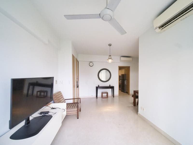 Waterford Residence, 21 Kim Yam Road, Orchard / River Valley, 3 Bedrooms, 1,055 sqft, Condominium For Sale, by Nigel Lee, 500250164 - Living Room - PropertyGuru.com.sg