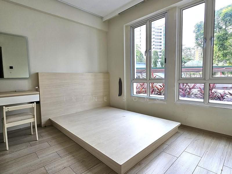 Northoaks, 22 Woodlands Cresent, Admiralty / Woodlands, 3 Bedrooms, 1,431 sqft, Condominium For Sale, by Irene Song, 500250174 - Bedroom - PropertyGuru.com.sg