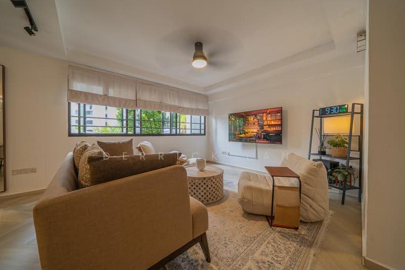 509A Wellington Circle, 509A Wellington Circle, Sembawang / Yishun, 3 Bedrooms, 1,184 sqft, HDB Flat For Sale, by Derrick Tan, 500250179 - Living Room - PropertyGuru.com.sg