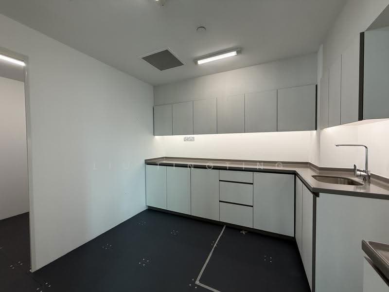 Hub Synergy Point, 70 Anson Road, Chinatown / Tanjong Pagar, 723 sqft, Office For Rent, by Liu TingTing, 500250181 - Kitchen - CommercialGuru.com.sg