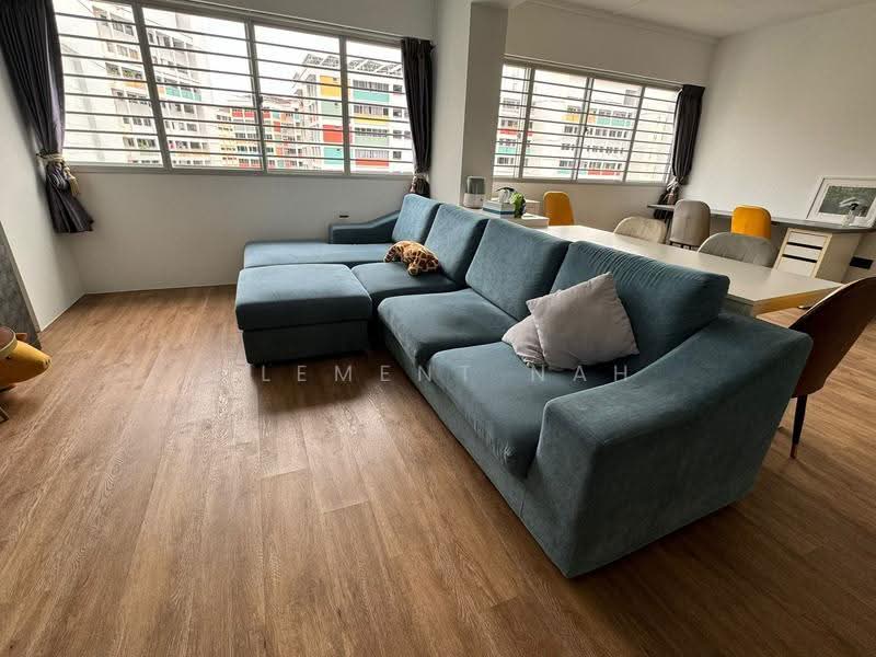 402 Choa Chu Kang Avenue 3, 402 Choa Chu Kang Avenue 3, Dairy Farm / Bukit Panjang / Choa Chu Kang, 2 Bedrooms, 900 sqft, HDB Flat For Rent, by Clement Nah, 500250182 - Living Room - PropertyGuru.com.sg