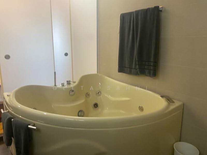 The Makena, 123 Meyer Road, East Coast / Marine Parade, 2 Bedrooms, 1,152 sqft, Condominium For Rent, by Geeta Sahni, 500250190 - PropertyGuru.com.sg