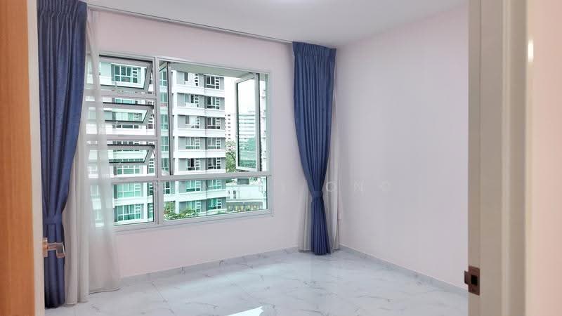 39A Margaret Drive, 39A Margaret Drive, Alexandra / Commonwealth, 3 Bedrooms, 947 sqft, HDB Flat For Sale, by Samuel Ong, 500250192 - Bedroom 3 - PropertyGuru.com.sg