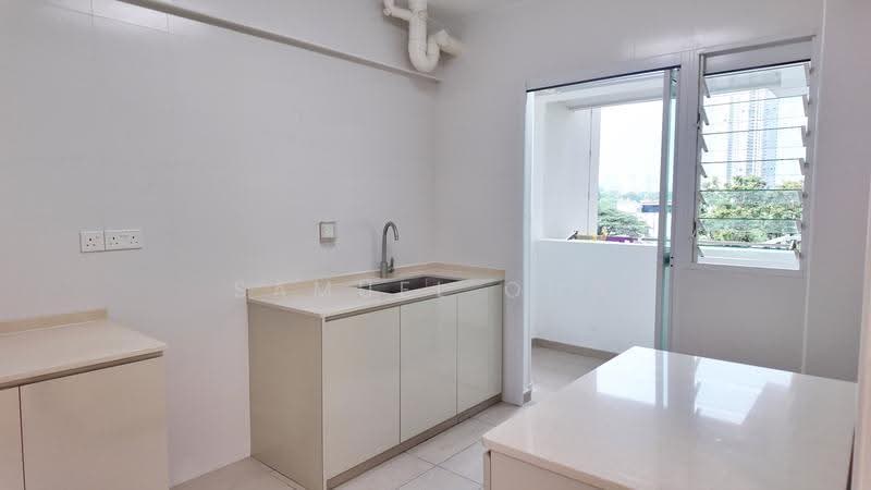 39A Margaret Drive, 39A Margaret Drive, Alexandra / Commonwealth, 3 Bedrooms, 947 sqft, HDB Flat For Sale, by Samuel Ong, 500250192 - Kitchen - PropertyGuru.com.sg