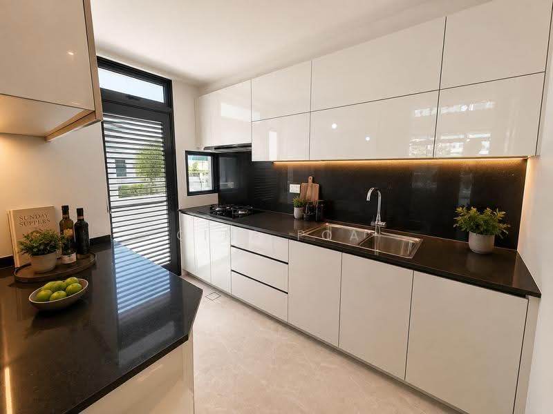 Ang Mo Kio Avenue 5, Yio chu Kang, Seletar, Seletar / Yio Chu Kang / Ang Mo Kio Avenue 5, Seletar / Yio Chu Kang, 5 Bedrooms, 4,058 sqft, Semi-Detached House For Sale, by Gina Poa, 500250194 - Kitchen - PropertyGuru.com.sg