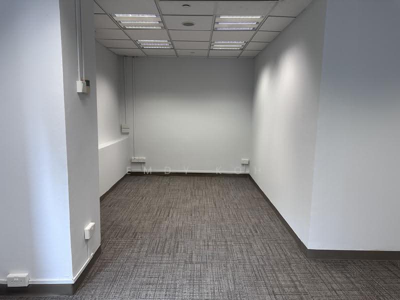Tan Chong Tower, 15 Queen Street, Beach Road / Bugis / Rochor, 1,055 sqft, Office For Rent, by Emdy Koh, 500250200 - Interior - CommercialGuru.com.sg