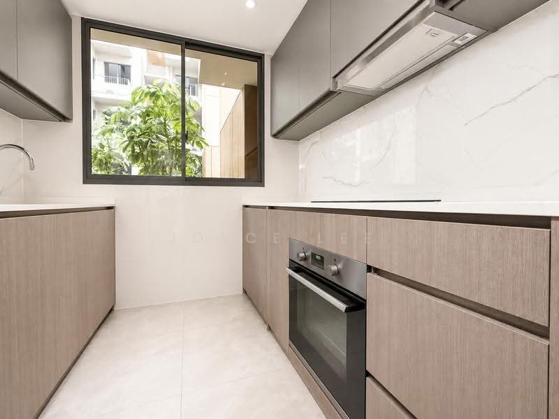 The Watergardens at Canberra, 37 Canberra Drive, Sembawang / Yishun, 2 Bedrooms, 753 sqft, Condominium For Sale, by Joyce Lee, 500250201 - Kitchen - PropertyGuru.com.sg