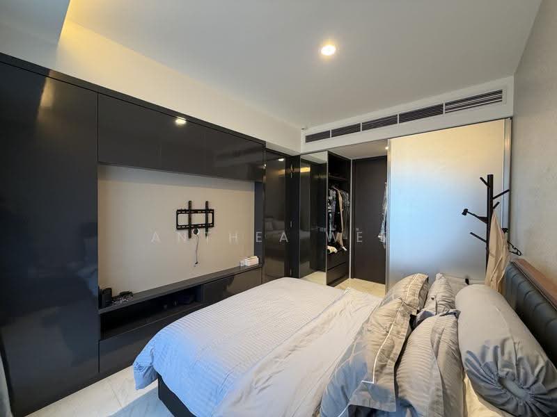 Cairnhill Nine, 15 Cairnhill Road, Orchard / River Valley, 2 Bedrooms, 775 sqft, Condominium For Rent, by Anthea Wee, 500250205 - Bedroom - PropertyGuru.com.sg