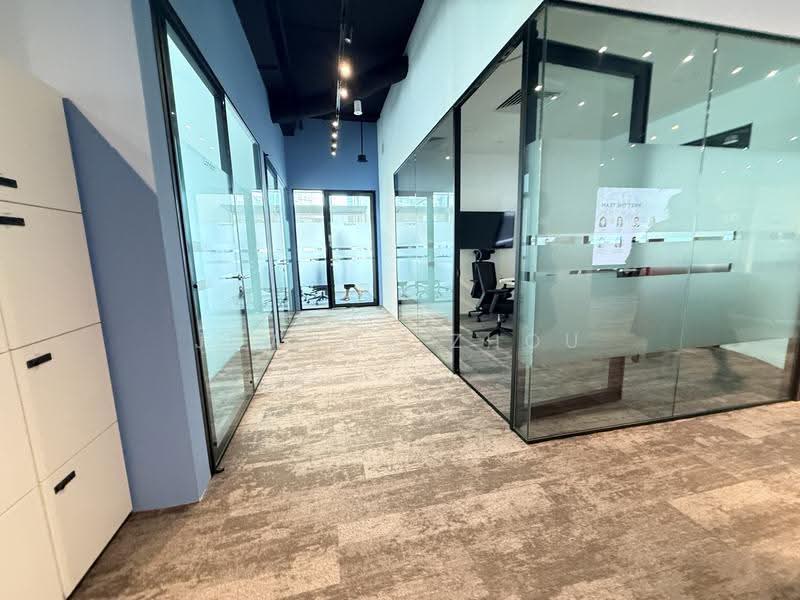 Twenty Anson, 20 Anson Road, Chinatown / Tanjong Pagar, 5,597 sqft, Office For Rent, by Joanna Zhou, 500250209 - Corridor - CommercialGuru.com.sg