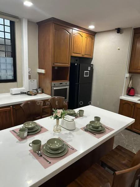 Parc Oasis, 35 Jurong East Avenue 1, Boon Lay / Jurong / Tuas, Room Rental, 170 sqft, Condominium For Rent, by Gwen Ooi, 500250232 - Kitchen - PropertyGuru.com.sg