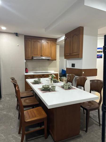 Parc Oasis, 35 Jurong East Avenue 1, Boon Lay / Jurong / Tuas, Room Rental, 170 sqft, Condominium For Rent, by Gwen Ooi, 500250232 - Kitchen - PropertyGuru.com.sg