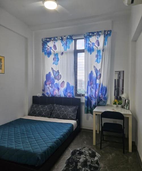 Parc Oasis, 35 Jurong East Avenue 1, Boon Lay / Jurong / Tuas, Room Rental, 170 sqft, Condominium For Rent, by Gwen Ooi, 500250232 - Bedroom - PropertyGuru.com.sg