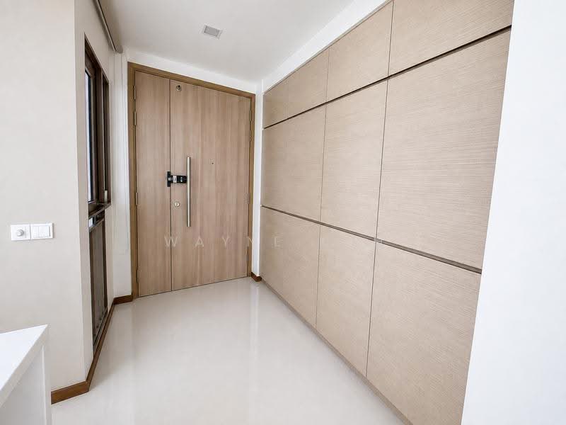 Waterfront Gold, 752 Bedok Reservoir Road, Bedok / Upper East Coast, 2 Bedrooms, 872 sqft, Condominium For Sale, by Wayne Koh, 500250238 - Entrance - PropertyGuru.com.sg