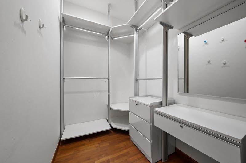 Waterfront Gold, 752 Bedok Reservoir Road, Bedok / Upper East Coast, 2 Bedrooms, 872 sqft, Condominium For Sale, by Wayne Koh, 500250238 - Interior - PropertyGuru.com.sg