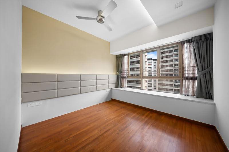 Waterfront Gold, 752 Bedok Reservoir Road, Bedok / Upper East Coast, 2 Bedrooms, 872 sqft, Condominium For Sale, by Wayne Koh, 500250238 - Bedroom - PropertyGuru.com.sg