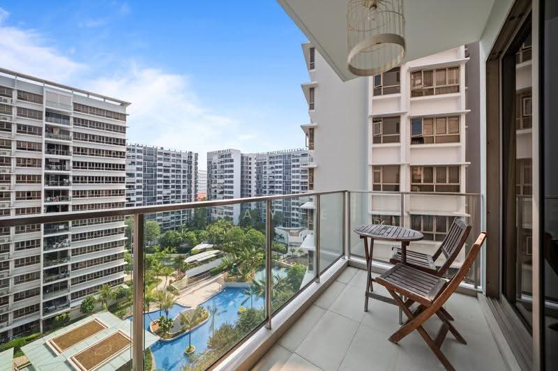 Waterfront Gold, 752 Bedok Reservoir Road, Bedok / Upper East Coast, 2 Bedrooms, 872 sqft, Condominium For Sale, by Wayne Koh, 500250238 - Balcony - PropertyGuru.com.sg