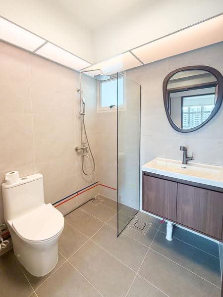 223C Mount Vernon Road, , 3 Bedrooms, 1,184 sqft, HDB Flat For Rent, by Seah Aihui, 500250245 - Bathroom - PropertyGuru.com.sg