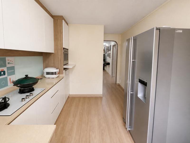 245 Jurong East Street 24, 245 Jurong East Street 24, Boon Lay / Jurong / Tuas, 2 Bedrooms, 721 sqft, HDB Flat For Sale, by Adi Mesti Jadi, 500250250 - Kitchen - PropertyGuru.com.sg