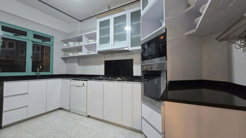 Ballota Park Condo, 152 Mariam Way, Changi Airport / Changi Village, 3 Bedrooms, 1,432 sqft, Condominium For Sale, by Cheryl Teh, 500250256 - Kitchen - PropertyGuru.com.sg