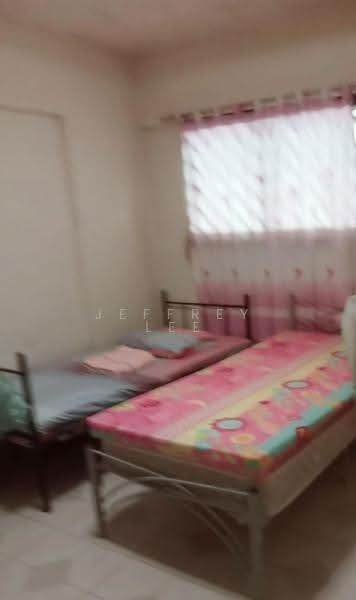 339 Jurong East Avenue 1, 339 Jurong East Avenue 1, Boon Lay / Jurong / Tuas, Room Rental, 150 sqft, HDB Flat For Rent, by Jeffrey Lee, 500250262 - Bedroom - PropertyGuru.com.sg