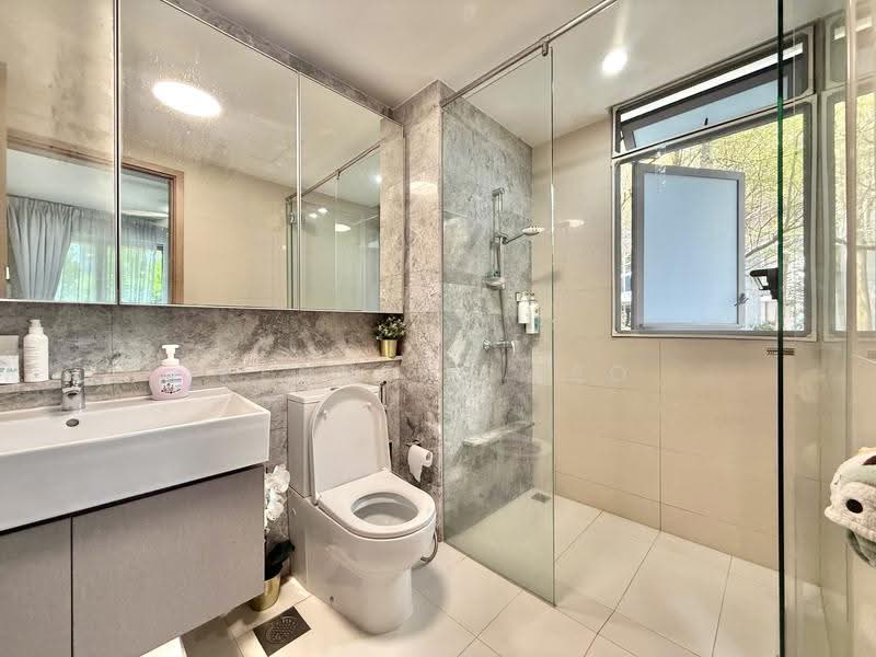 Q Bay Residences, 11 Tampines Street 86, Pasir Ris / Tampines, 3 Bedrooms, 904 sqft, Condominium For Sale, by Kenneth Yeo, 500250271 - PropertyGuru.com.sg