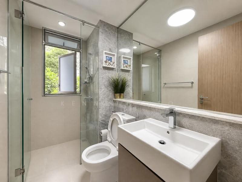 Q Bay Residences, 11 Tampines Street 86, Pasir Ris / Tampines, 3 Bedrooms, 904 sqft, Condominium For Sale, by Kenneth Yeo, 500250271 - Bathroom - PropertyGuru.com.sg