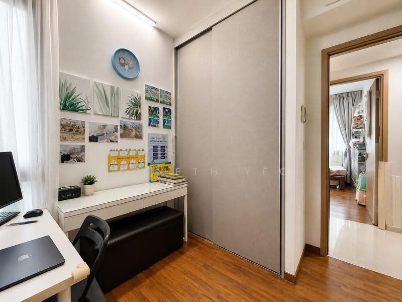 Q Bay Residences, 11 Tampines Street 86, Pasir Ris / Tampines, 3 Bedrooms, 904 sqft, Condominium For Sale, by Kenneth Yeo, 500250271 - Study - PropertyGuru.com.sg