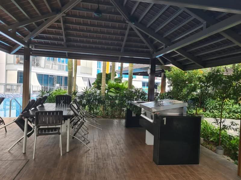 Q Bay Residences, 11 Tampines Street 86, Pasir Ris / Tampines, 3 Bedrooms, 904 sqft, Condominium For Sale, by Kenneth Yeo, 500250271 - Exterior - PropertyGuru.com.sg