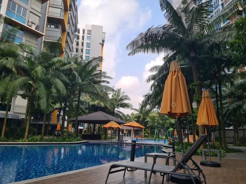 Q Bay Residences, 11 Tampines Street 86, Pasir Ris / Tampines, 3 Bedrooms, 904 sqft, Condominium For Sale, by Kenneth Yeo, 500250271 - Pool - PropertyGuru.com.sg