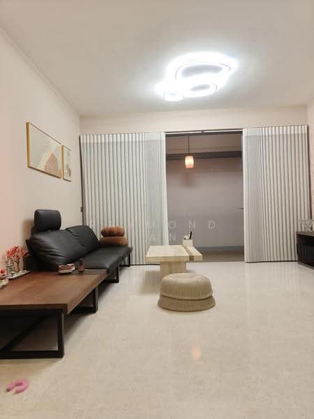 Riversails, 24 Upper Serangoon Crescent, Hougang / Punggol / Sengkang, 2 Bedrooms, 947 sqft, Condominium For Rent, by Raymond Tan, 500250279 - Living Room - PropertyGuru.com.sg
