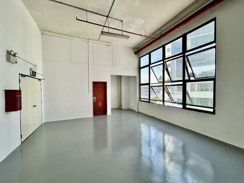 CSI Distribution Centre, 2 Kim Chuan Drive, Hougang / Punggol / Sengkang, 6,000 sqft, Factory / Workshop (B2) For Rent, by Rick Khiantani, 500250284 - CommercialGuru.com.sg