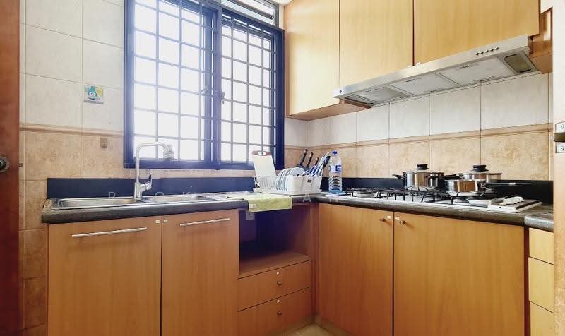 East Meadows, 30 Tanah Merah Kechil Road, Bedok / Upper East Coast, 1 Bedroom, 180 sqft, Condominium For Rent, by Rick Khiantani, 500250293 - Kitchen - PropertyGuru.com.sg