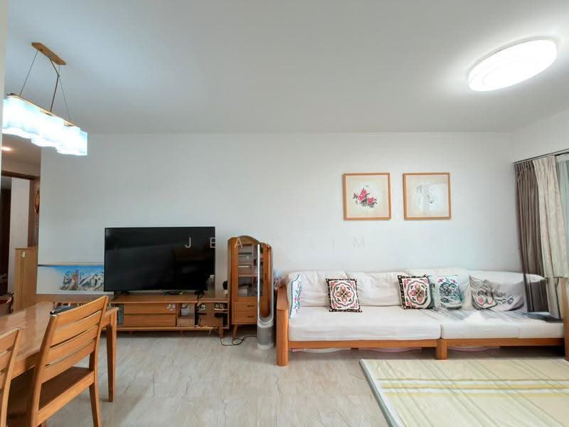 Kingsford Waterbay, 76 Upper Serangoon View, Hougang / Punggol / Sengkang, 3 Bedrooms, 883 sqft, Condominium For Sale, by Jean Lim, 500250294 - Living Room - PropertyGuru.com.sg