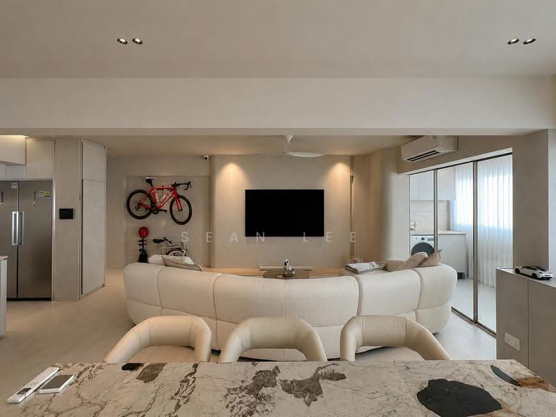 328 Yishun Ring Road, 328 Yishun Ring Road, Sembawang / Yishun, 3 Bedrooms, 1,528 sqft, HDB Flat For Sale, by Sean Lee, 500250295 - Living Room - PropertyGuru.com.sg