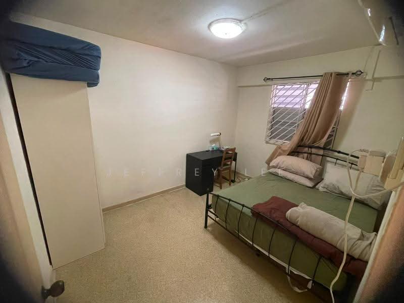 2 Lorong Lew Lian, 2 Lorong Lew Lian, Hougang / Punggol / Sengkang, Room Rental, 150 sqft, HDB Flat For Rent, by Jeffrey Lee, 500250303 - Bedroom - PropertyGuru.com.sg