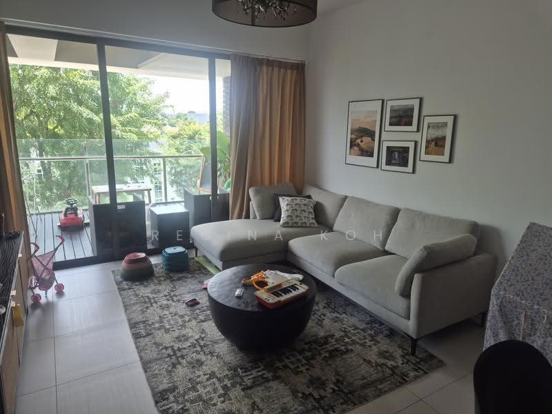 Newton Suites, 60 Newton Road, Newton / Novena, 3 Bedrooms, 1,238 sqft, Executive Condominium For Rent, by Regina Koh, 500250304 - Living Room - PropertyGuru.com.sg