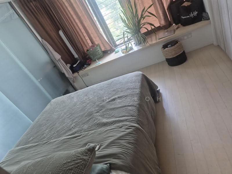 Newton Suites, 60 Newton Road, Newton / Novena, 3 Bedrooms, 1,238 sqft, Executive Condominium For Rent, by Regina Koh, 500250304 - Bedroom - PropertyGuru.com.sg