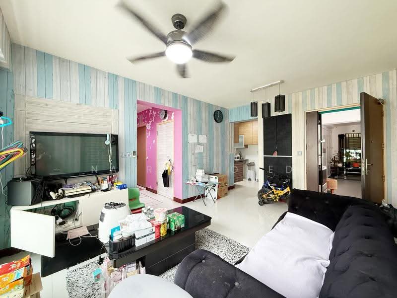 476A Upper Serangoon View, 476A Upper Serangoon View, Hougang / Punggol / Sengkang, 2 Bedrooms, 721 sqft, HDB Flat For Sale, by Nazri Baobed, 500250310 - Living Room - PropertyGuru.com.sg