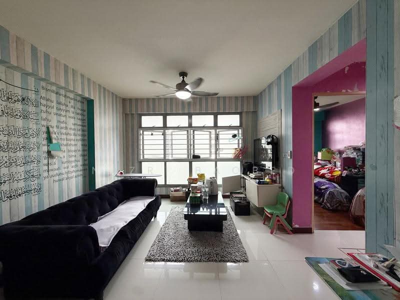 476A Upper Serangoon View, 476A Upper Serangoon View, Hougang / Punggol / Sengkang, 2 Bedrooms, 721 sqft, HDB Flat For Sale, by Nazri Baobed, 500250310 - Living Room - PropertyGuru.com.sg