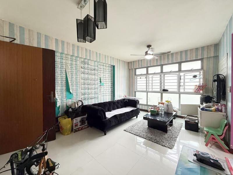 476A Upper Serangoon View, 476A Upper Serangoon View, Hougang / Punggol / Sengkang, 2 Bedrooms, 721 sqft, HDB Flat For Sale, by Nazri Baobed, 500250310 - Living Room - PropertyGuru.com.sg