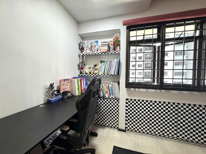 654B Jurong West Street 61, 654B Jurong West Street 61, Boon Lay / Jurong / Tuas, 3 Bedrooms, 1,184 sqft, HDB Flat For Sale, by Yupar ., 500250312 - PropertyGuru.com.sg