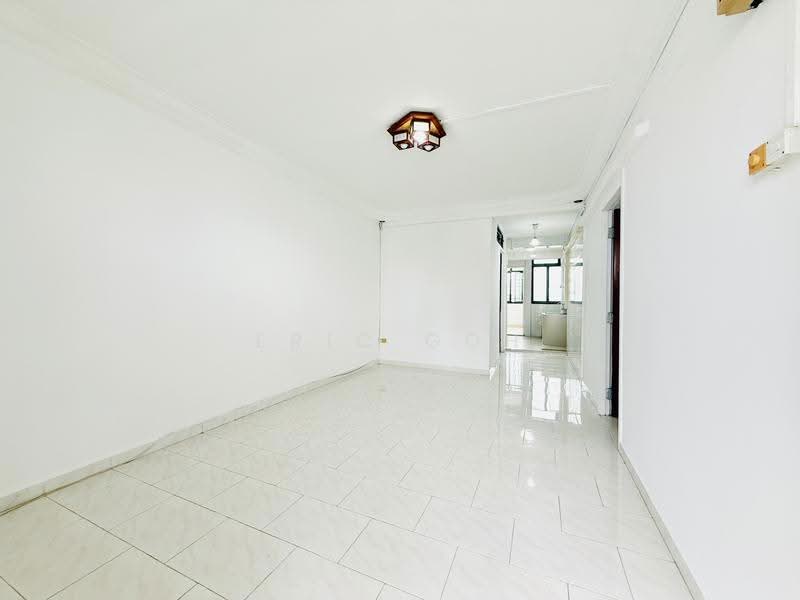 8 Jalan Kukoh, 8 Jalan Kukoh, Alexandra / Commonwealth, 2 Bedrooms, 581 sqft, HDB Flat For Sale, by Eric Goh, 500250337 - Living Room - PropertyGuru.com.sg