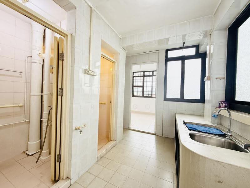 8 Jalan Kukoh, 8 Jalan Kukoh, Alexandra / Commonwealth, 2 Bedrooms, 581 sqft, HDB Flat For Sale, by Eric Goh, 500250337 - Kitchen - PropertyGuru.com.sg