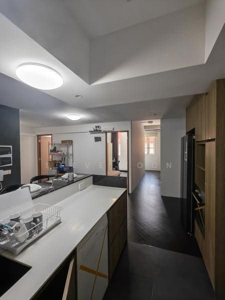 Heritage Place, 21 Tan Quee Lan Street, Beach Road / Bugis / Rochor, Room Rental, 200 sqft, Apartment For Rent, by Steve Voon, 500250343 - Kitchen - PropertyGuru.com.sg