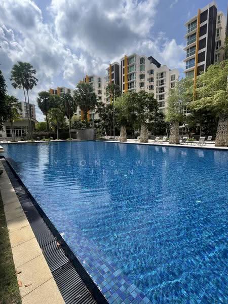 Savannah Condopark, 31 Simei Rise, Pasir Ris / Tampines, Room Rental, 120 sqft, Condominium For Rent, by Yeong Wei Jian, 500250345 - Swimming pool - PropertyGuru.com.sg