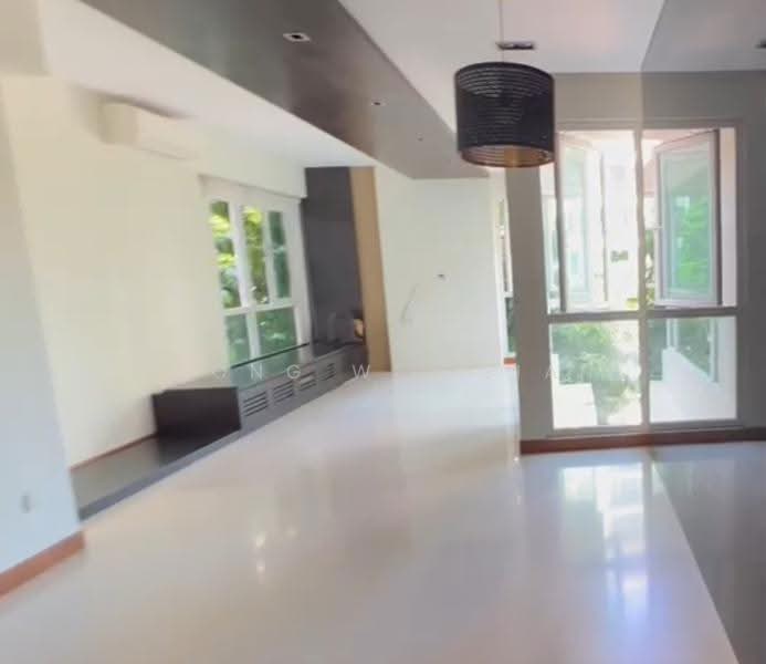Savannah Condopark, 31 Simei Rise, Pasir Ris / Tampines, Room Rental, 120 sqft, Condominium For Rent, by Yeong Wei Jian, 500250345 - Living Room - PropertyGuru.com.sg
